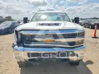 2017 Chevrolet Silverado photo