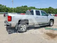 2017 Chevrolet Silverado фото