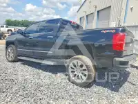 2017 Chevrolet Silverado фото