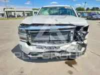 2017 Chevrolet Silverado photo