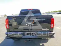 2017 Chevrolet Silverado фото