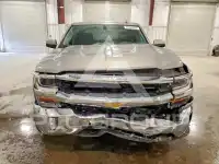 2017 Chevrolet Silverado photo