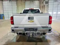 2017 Chevrolet Silverado фото