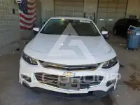 2017 Chevrolet Malibu photo
