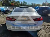 2017 Chevrolet Malibu photo