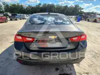 2017 Chevrolet Malibu photo