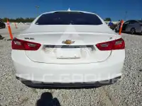 2017 Chevrolet Malibu photo