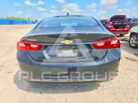 2017 Chevrolet Malibu photo