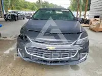2017 Chevrolet Malibu photo
