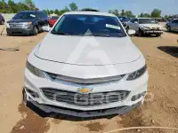 2017 Chevrolet Malibu photo