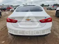 2017 Chevrolet Malibu photo
