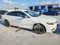 2017 Chevrolet Malibu photo