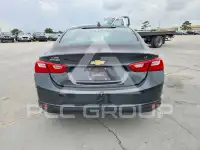 2017 Chevrolet Malibu photo