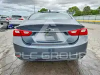 2017 Chevrolet Malibu photo