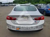 2017 Chevrolet Malibu photo