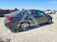 2017 Chevrolet Malibu photo