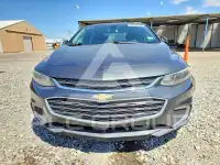 2017 Chevrolet Malibu photo