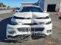 2017 Chevrolet Malibu photo