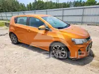 2017 Chevrolet Sonic фото