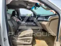 2017 Chevrolet Tahoe photo