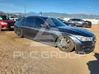 2017 BMW 750 фото