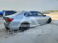 2017 BMW 750 photo