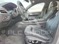 2017 BMW 750 photo