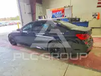 2017 BMW 750 photo