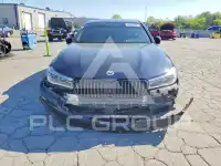 2017 BMW 750 photo