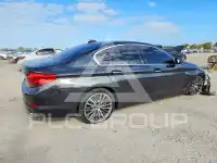 2017 BMW 530 photo