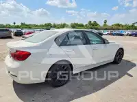 2017 BMW 320 фото