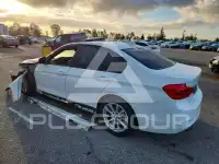 2017 BMW 320 photo