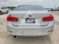 2017 BMW 320 photo
