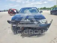 2017 BMW 320 photo