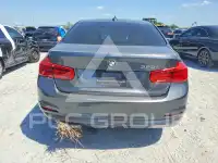 2017 BMW 320 photo