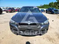 2017 BMW 330 фото