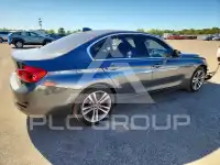 2017 BMW 330 photo