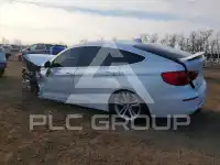 2017 BMW 330 фото