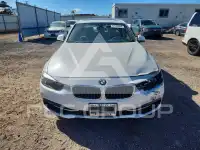 2017 BMW 330 фото