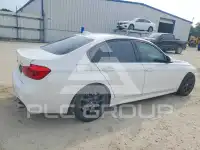 2017 BMW 330 фото