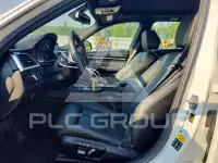 2017 BMW 330 photo