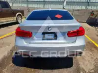 2017 BMW 330 фото