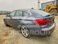 2018 BMW 330 photo