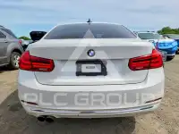 2017 BMW 330 фото