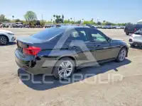 2017 BMW 330 фото