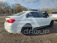 2017 BMW 330 photo