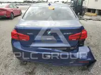2017 BMW 330 фото
