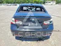 2017 BMW 330 photo