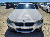 2017 BMW 330 фото