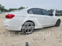 2017 BMW 330 фото